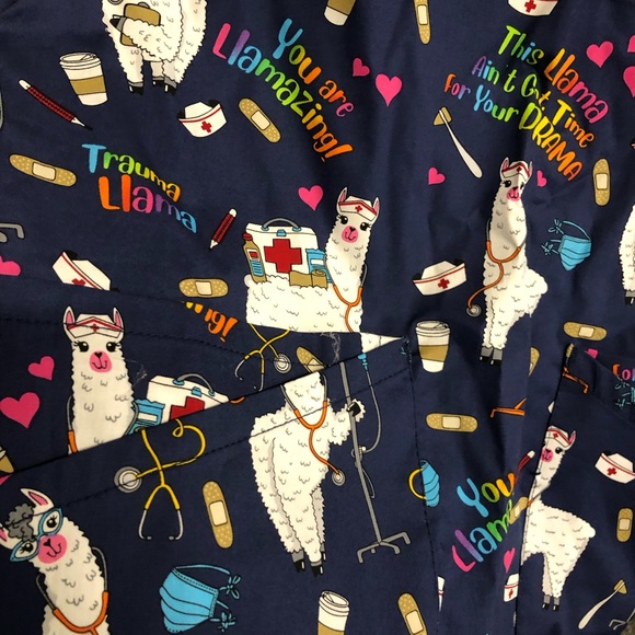 Dickies Womens scrub top NWT - Picture 3 of 5